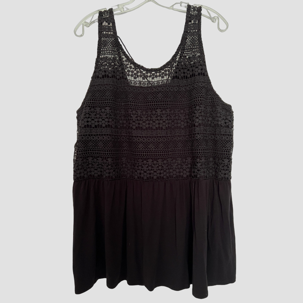 Lane Bryant Woman Black Flared Swing Top Size 2X 18 20 Rayon Lace Detail